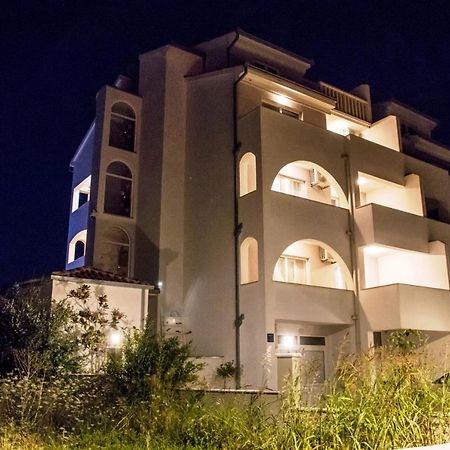 Villa Apartments Katja Trogir Luaran gambar