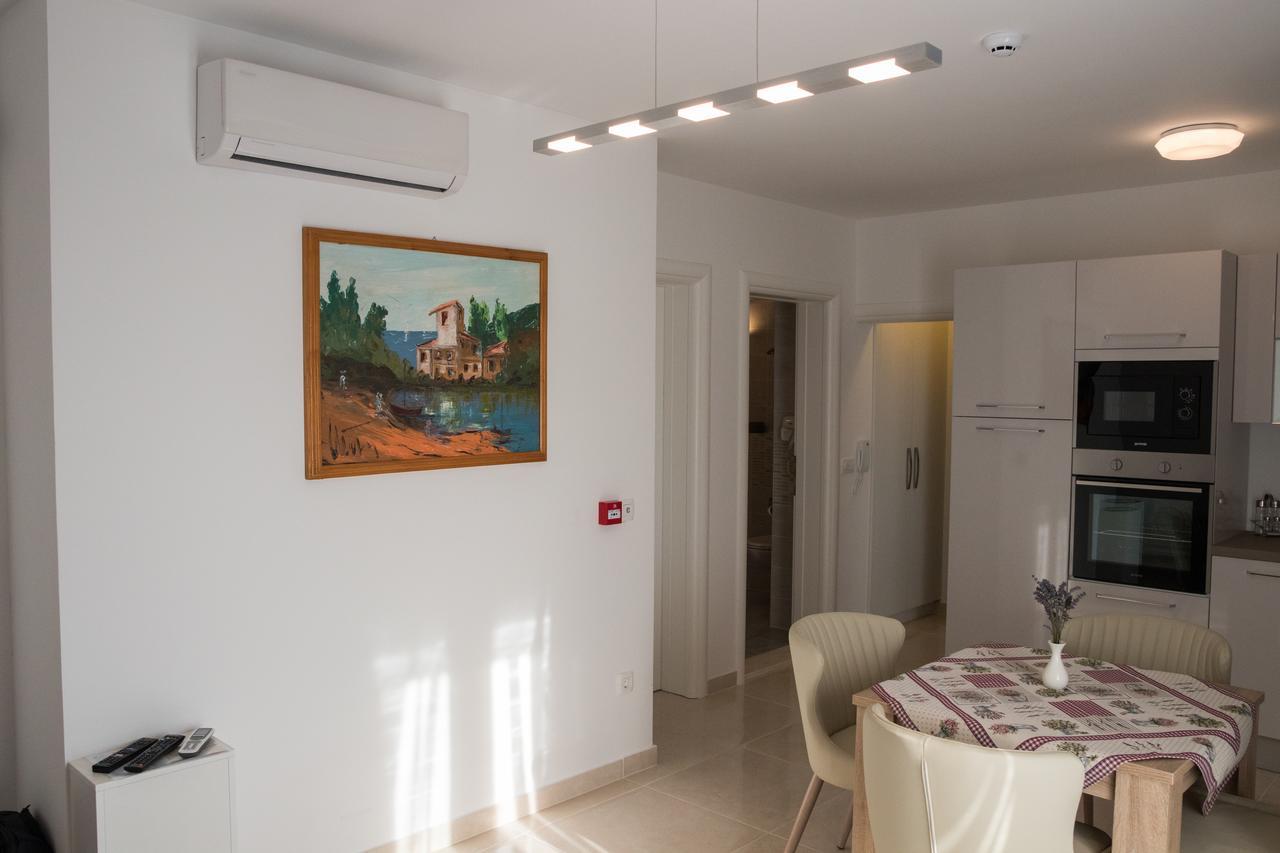 Villa Apartments Katja Trogir Luaran gambar